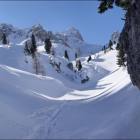 Salti e fuoripista in Faloria, dolomiti