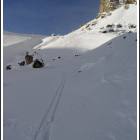 Curve in neve non battuta foto tracce neve