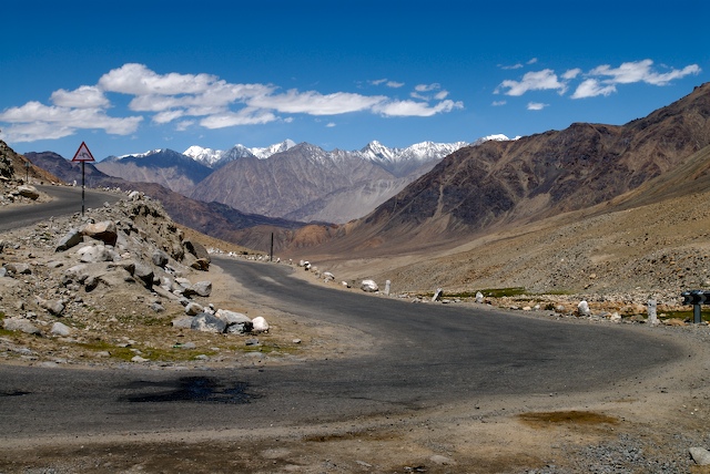 10450-himalayanroadways-1.jpg
