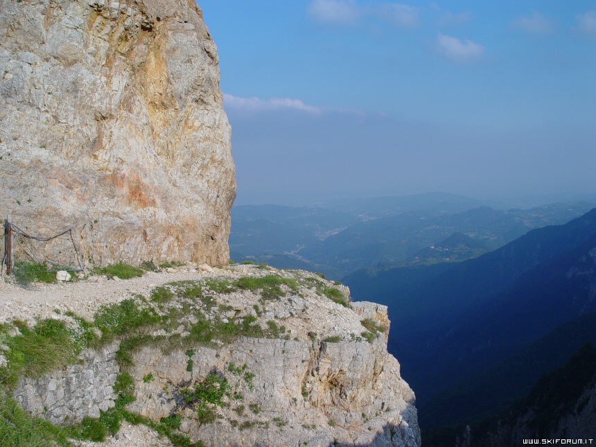 10728-mtb-attenzione-piccole-dolomiti.jpg