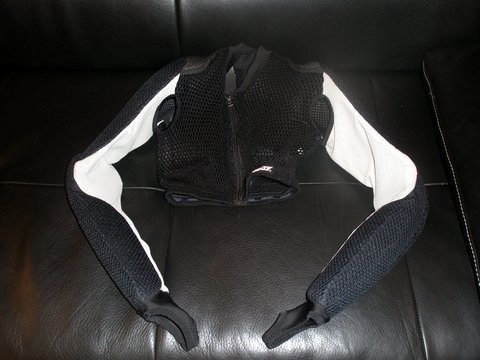 111253-pb250020.jpg