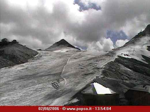 1114-stelvio-piste.jpg