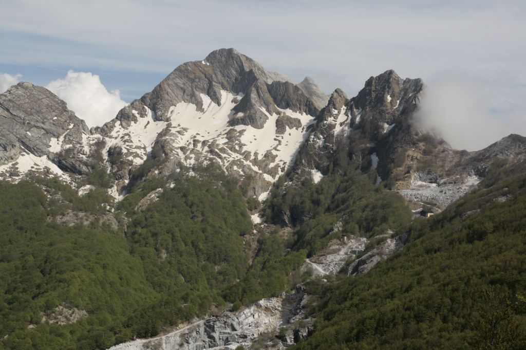 125721-traversata-apuane-9-maggio-2014-236.jpg