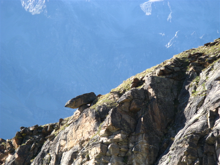 12631-roccia-missile.jpg