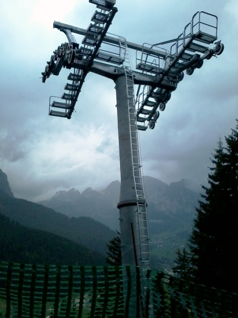 128763-pilone.jpg