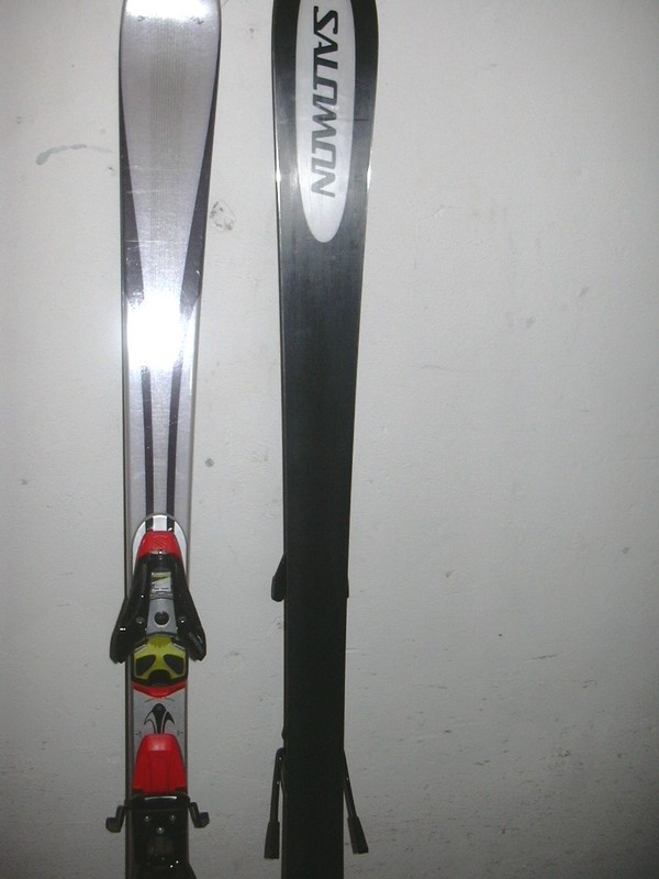 1462-axe4.jpg