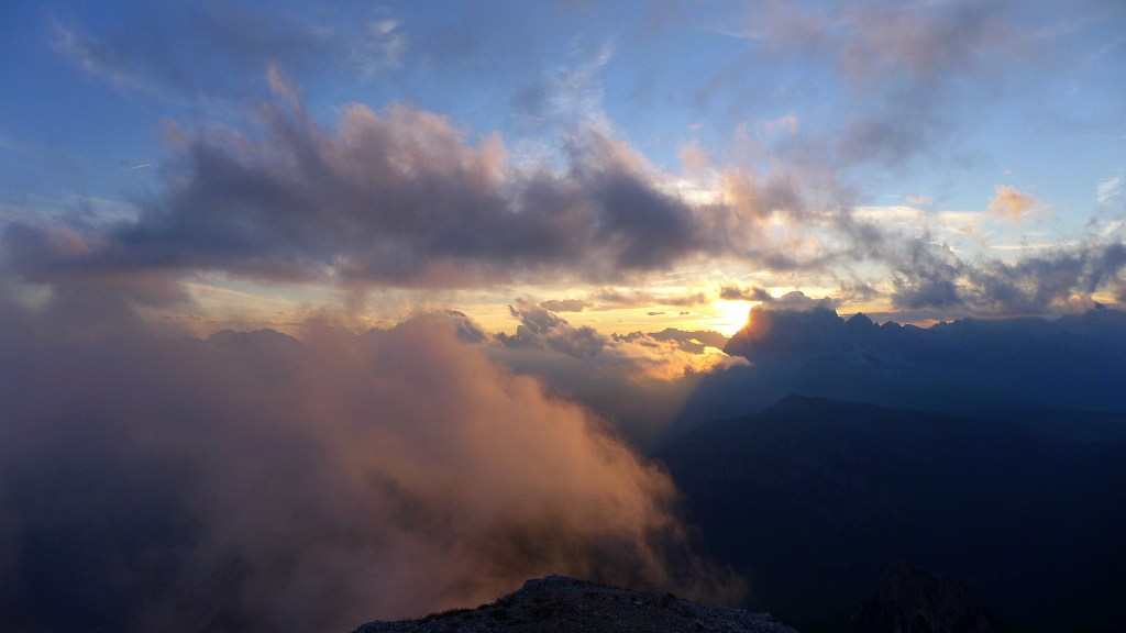 147466-nubi-tramonto.jpg