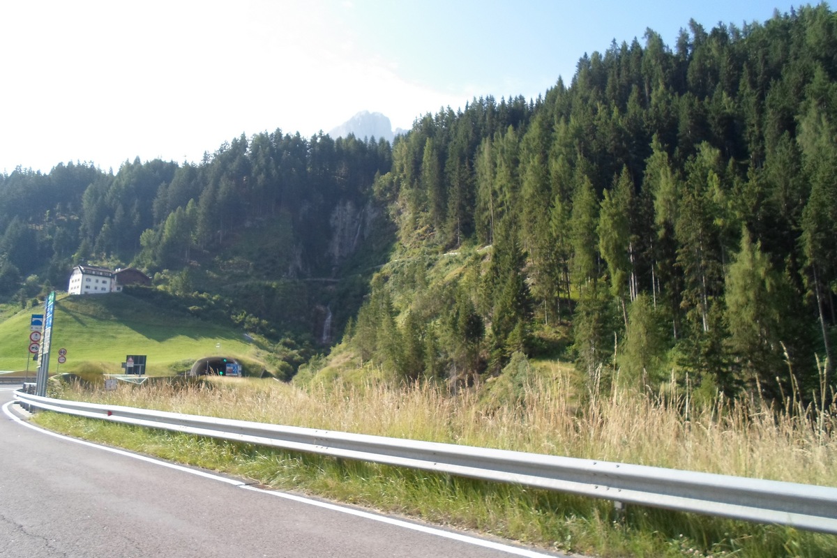 150639-sam1449.jpg