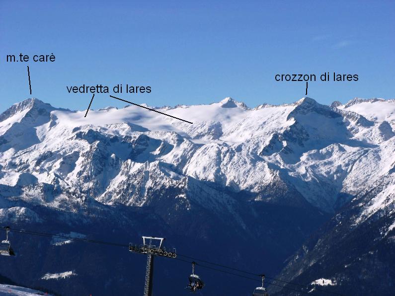 16378-img0677-il-gruppo-dell-adamelloda-sx-m.te-care-alto-ghiacciaio-vedretta-di-lares-e-crozzon-di-lares-e-seggiovia-groste.jpg
