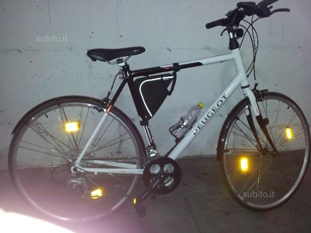 168202-peugeot-citybike.jpg