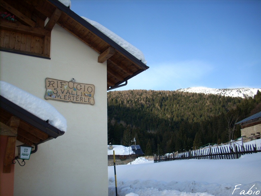 16994-rifugio-monte-erterle-lagorai.jpg