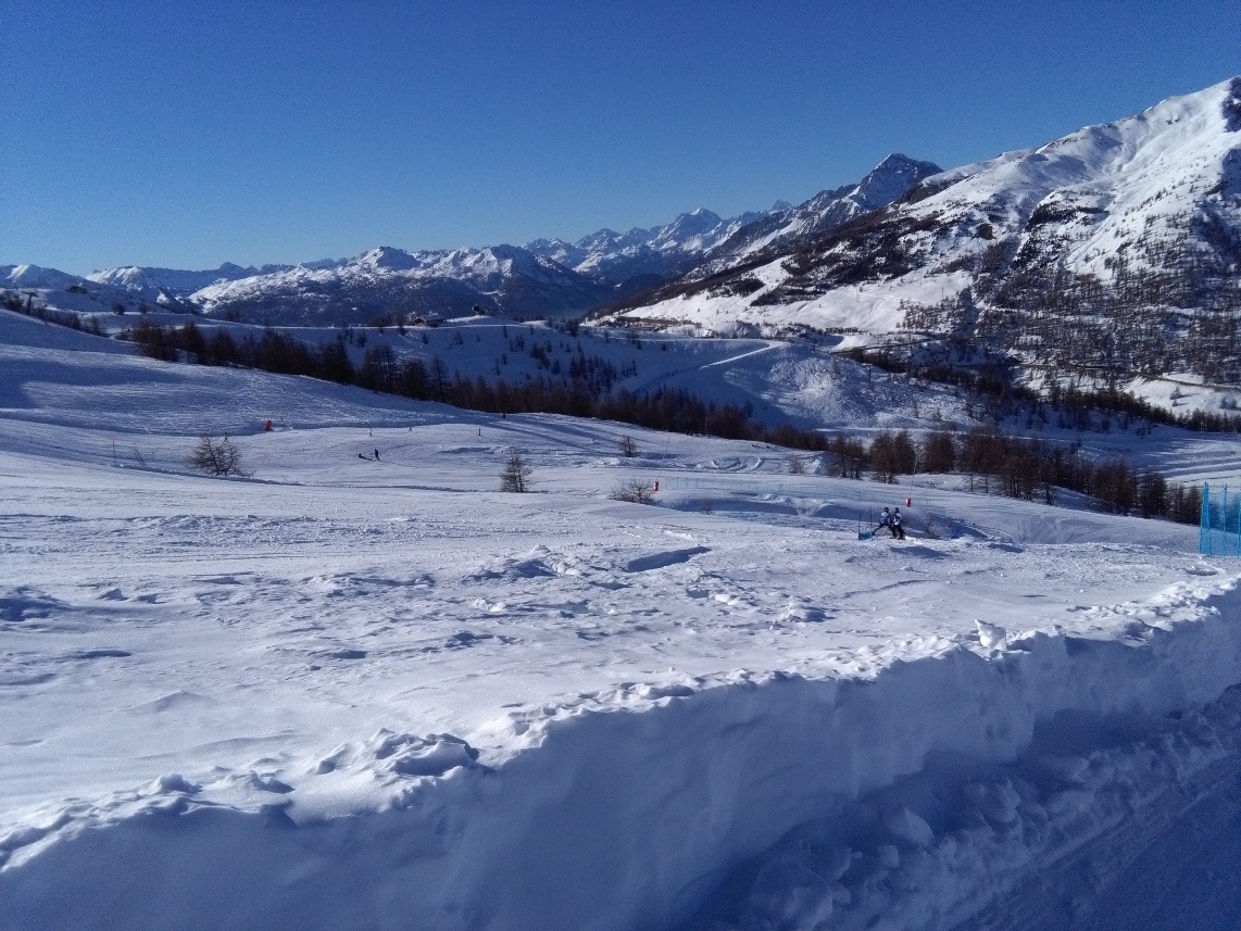 182645-23-skilift-orsiera-la-neve-non-manca.jpg