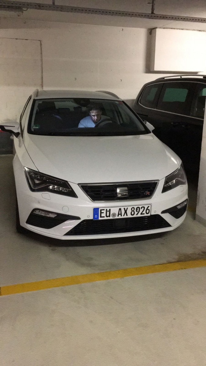 200755-seat.jpg