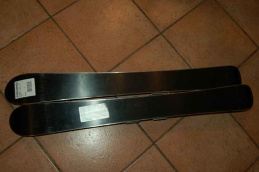 20480-snowblade1.jpg