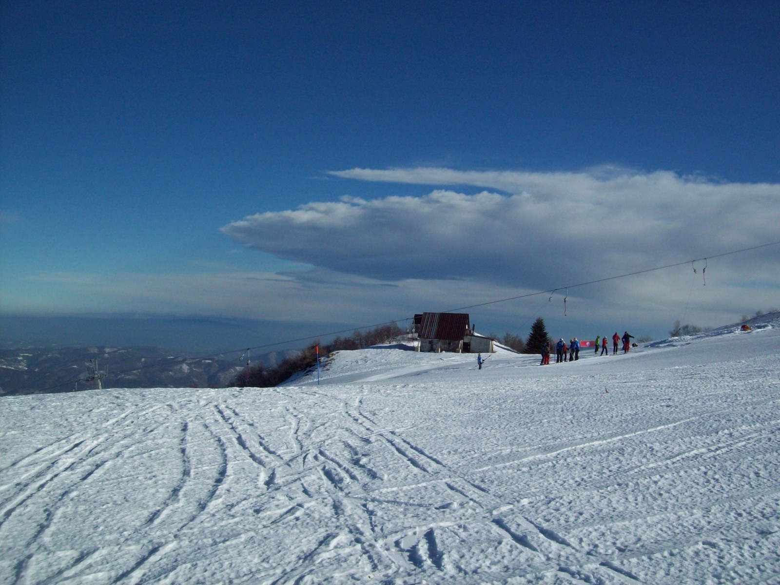 205148-1011296.jpg