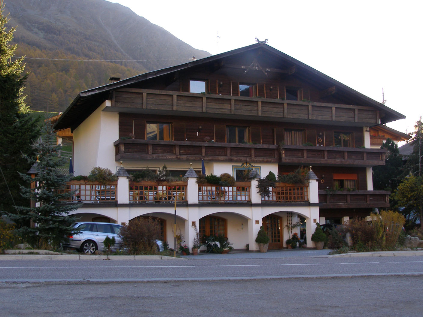 2367-2.jpg