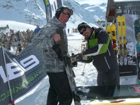 36357-elan-snowboard.jpg