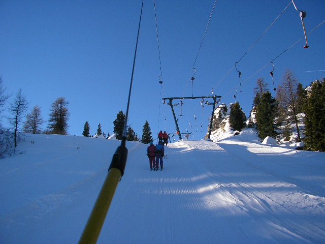 4079-skilift-campolongo-direzione-arabba.jpg