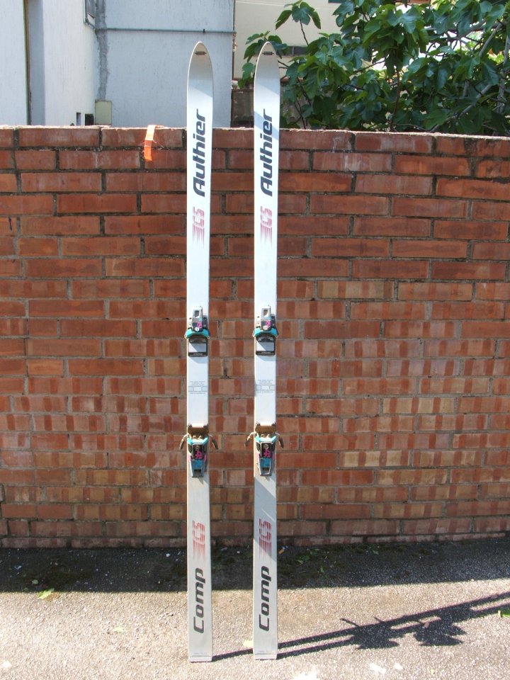 Chi si ricorda questo sci? SkiForum Sci, turismo, sport e passione