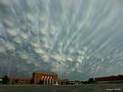 42293-mammatus3.jpg