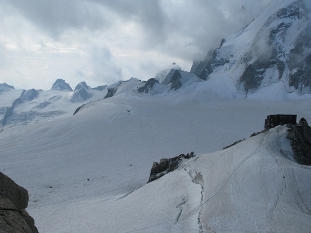 43366-ago2009crestacosmiques-004.jpg