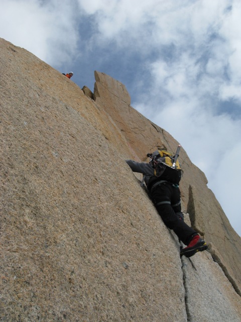 43379-ago2009crestacosmiques-020.jpg