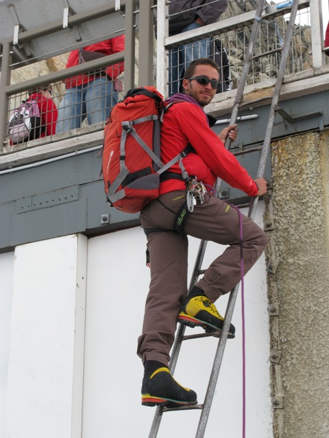 43384-ago2009crestacosmiques-031.jpg