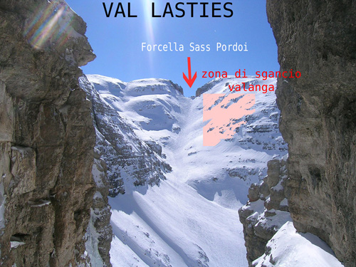 47250 verso la forcella copia Val di Fassa sotto shock per la tragedia del Pordoi, 6 morti sotto le valanghe