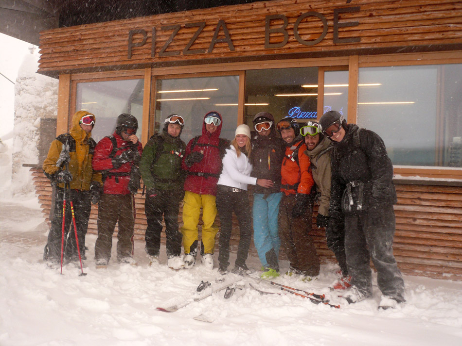 da sx Giorgio, Fabio, Samuel, Bomar, Monica, Io , Simone, Nanaccio e Giulio