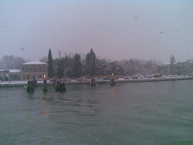 51451-09032010004.jpg