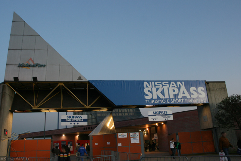 Nissan skipass modena 2010 #10