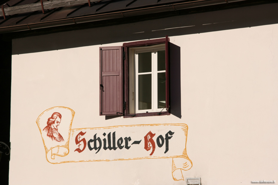 62881-parete-schillerhof.jpg