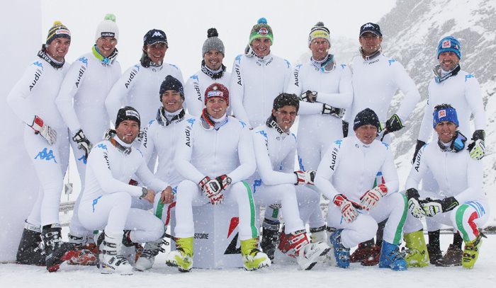 67725-squadra-sci-maschile.jpg