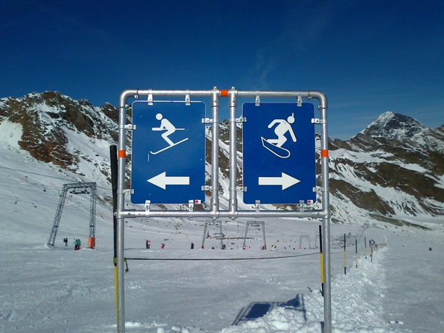 68234-piste-dedicate.jpg