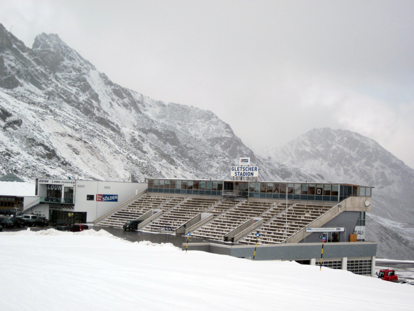 68888-gletscher-stadion.jpg