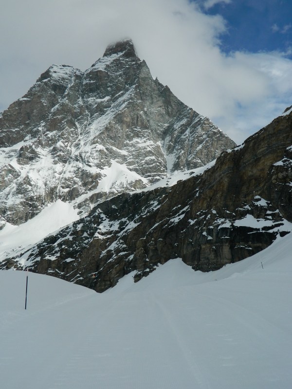 77439-cervinia-028600x800.jpg