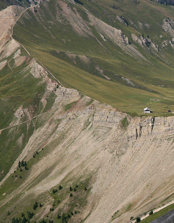 80279-rifugio-alpino.jpg