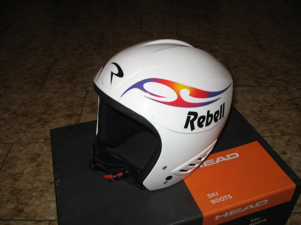 81880-casco-1.jpg