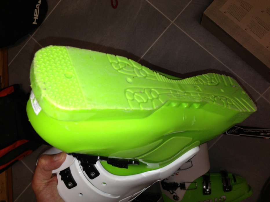 96908-iphone2012-009.jpg