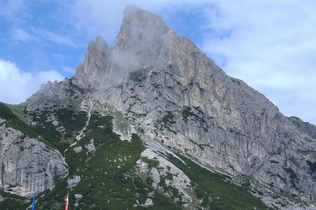 9927-sass-de-stria.jpg