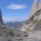 La vallata si apre verso est La vallata si apre verso est