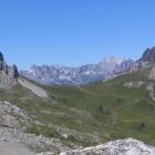 Passo San Nicolò e sullo sfondo il Catinaccio Passo San Nicolò e sullo sfondo il Catinaccio