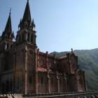 La chiesa di Covadonga La chiesa di Covadonga