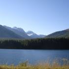 lago e ghiacciaio lago e ghiacciaio
