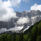 Dalla terrazza del rifugio, panorama sul Montasio Dalla terrazza del rifugio, panorama sul Montasio