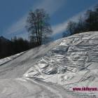 Ci sono anche piste difficili, sempre in un contesto naturale pregiato e ...innevatissimo!