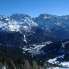 lo splendido panorama all'arrivo della Cabinovia Pradalago su Madonna di Campiglio lo splendido panorama all'arrivo della Cabinovia Pradalago su Madonna di Campiglio