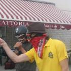 I talebani della powder..ocio a quello con il casco!!