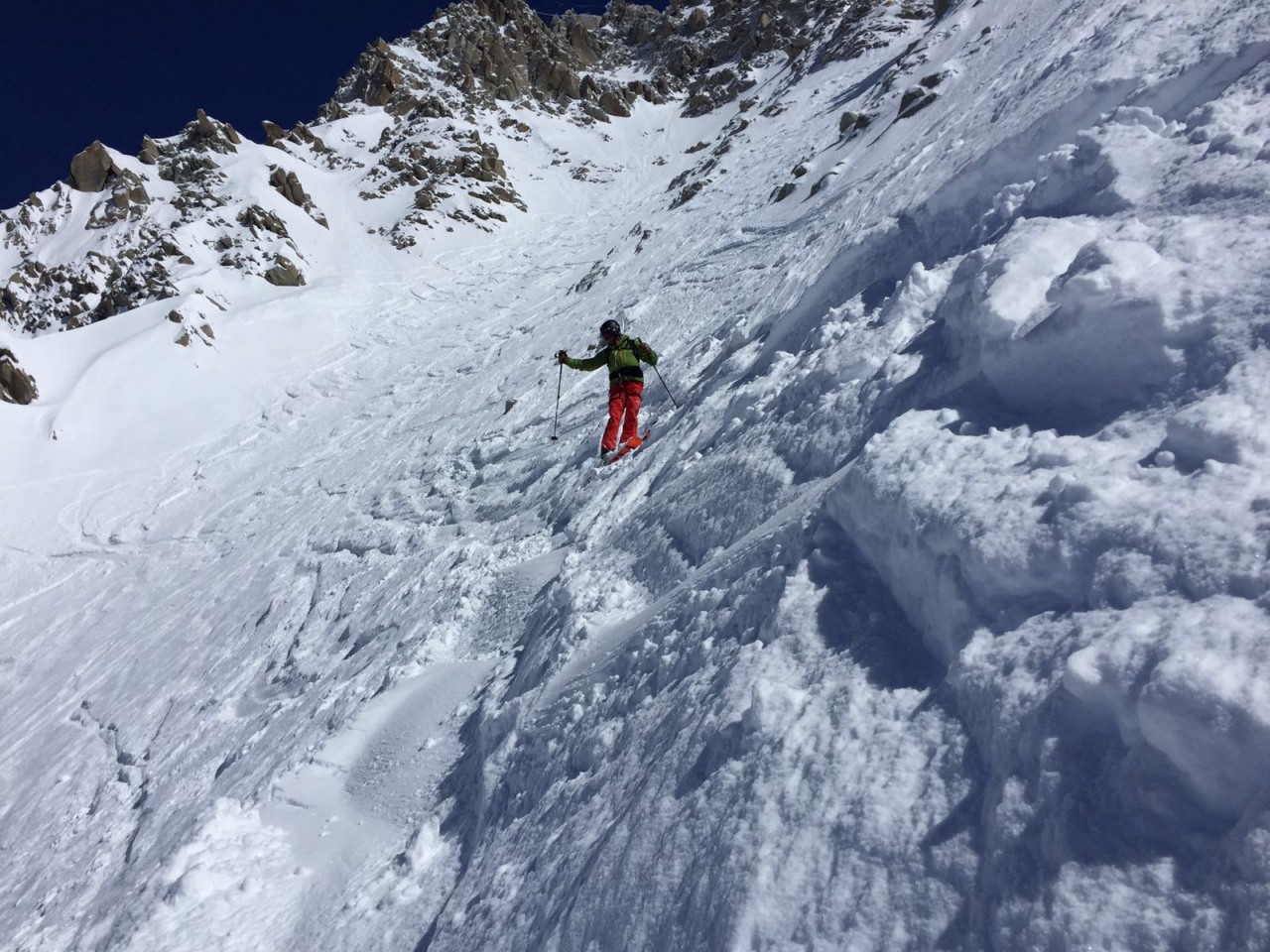 163955-couloir-des-cosmiques-8-inizio-discesa.jpg