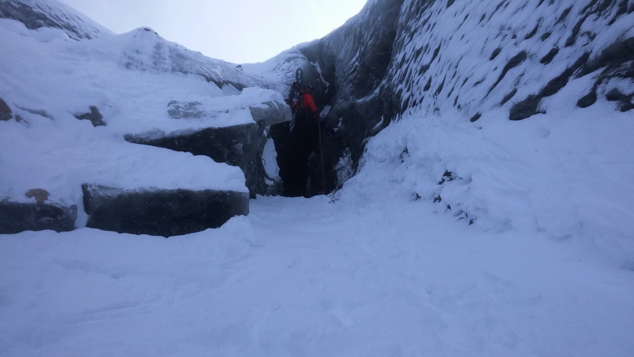 163961-couloir-des-cosmiques-7.3.2016-14.calata-phil-ghiacciaio-les-bossons.jpg